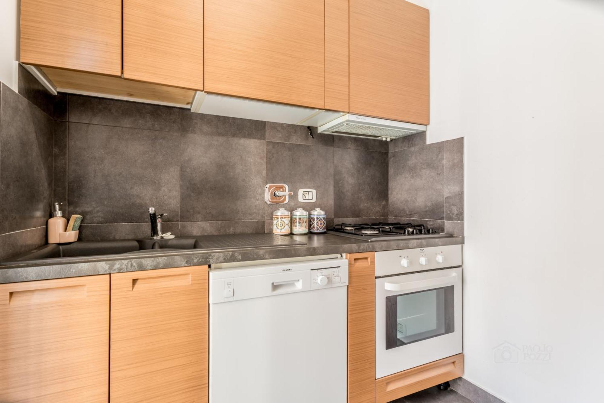 Bbhome Comfort Apartment Near Colosseum Roma Dış mekan fotoğraf